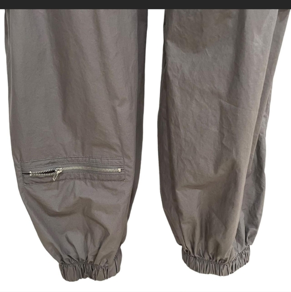 Cutest cargo joggers! by Rachel Paige MED - Picture 3 of 5